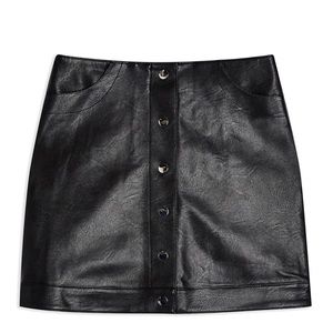 🛍🎉Brand NewTop Shop Popper Leather Mini Skirt🛍